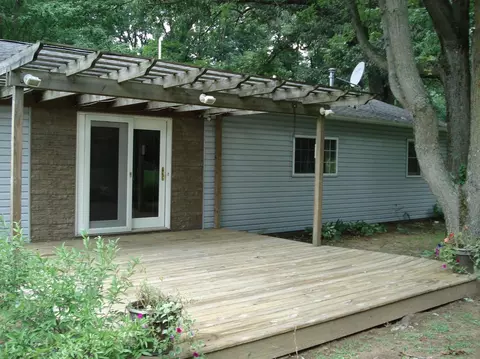 660 S 800, Knox, IN 46534 photo 3