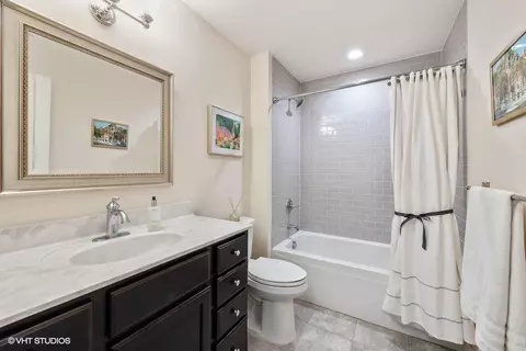 2329 Legend Cir, Chesterton, IN 46304 photo 13