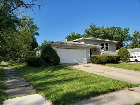 520 E 40th Pl, Griffith, IN 46319 photo 3