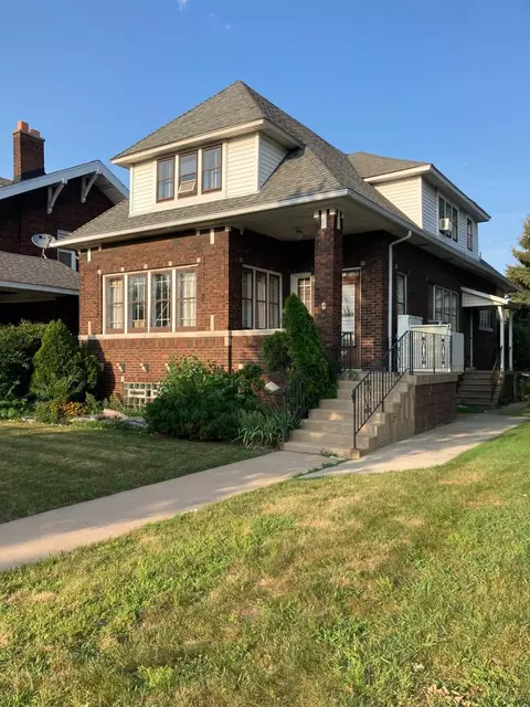 1335 Davis Ave, Whiting, IN 46394 photo 2