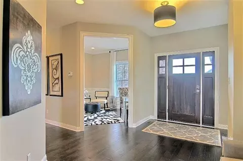 8635 Sapphire Way, Crown Point, IN 46307 photo 6