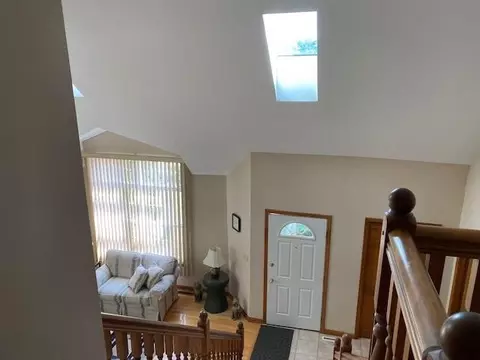 218 Summertree Dr, Porter, IN 46304 photo 13