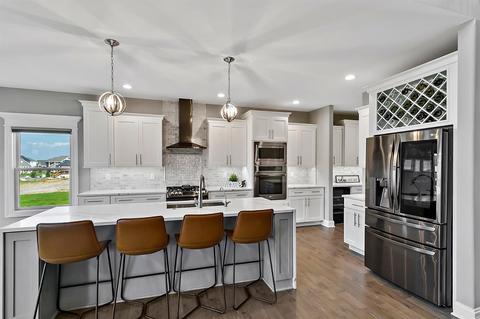 13073 Waterleaf Dr, Saint John, IN 46373 photo 8