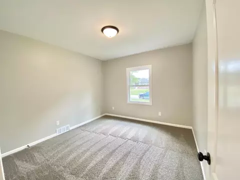 4444 Washington St, Gary, IN 46408 photo 18