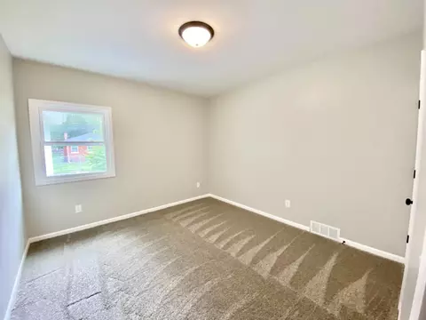 4444 Washington St, Gary, IN 46408 photo 13
