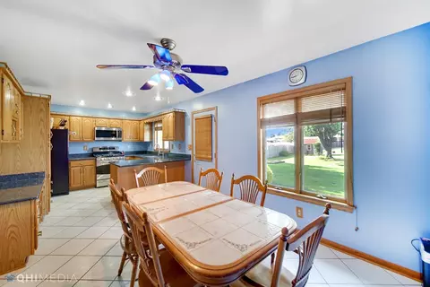1532 W Pine St, Griffith, IN 46319 photo 6