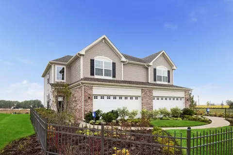 1815 E 110th Pl, Crown Point, IN 46307 photo 2