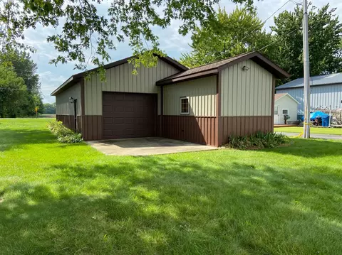 4419 E County Road 210, Knox, IN 46534 photo 2