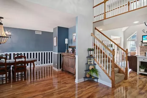 295 E 125th Pl, Crown Point, IN 46307 photo 4