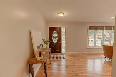 513 Cedar Ct, Munster, IN 46321 photo 3