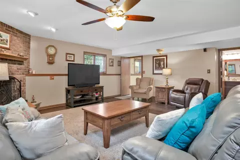 607 N Oriole Ave, Griffith, IN 46319 photo 11