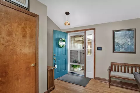 607 N Oriole Ave, Griffith, IN 46319 photo 5