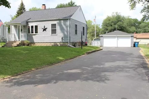 206 Maple St, Crown Point, IN 46307 photo 3