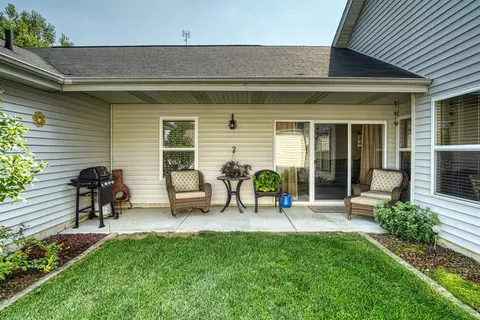 8110 Pointe Dr, Crown Point, IN 46307 photo 15