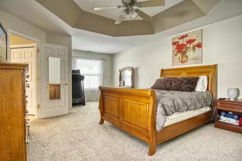 8110 Pointe Dr, Crown Point, IN 46307 photo 7
