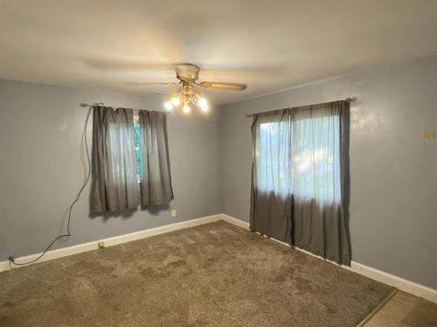 227 N Jay St, Griffith, IN 46319 photo 4