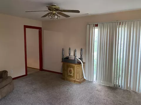 227 N Jay St, Griffith, IN 46319 photo 14