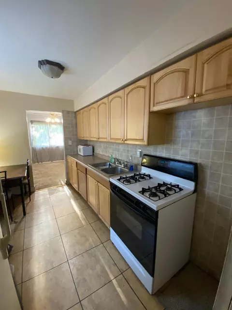 227 N Jay St, Griffith, IN 46319 photo 8