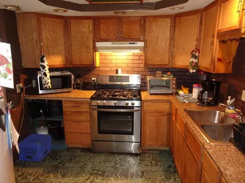 3055 E Division Rd, Knox, IN 46534 photo 2