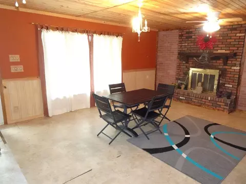 3055 E Division Rd, Knox, IN 46534 photo 5