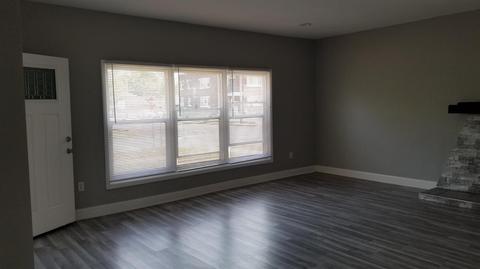 392 Johnson St, Gary, IN 46402 photo 6