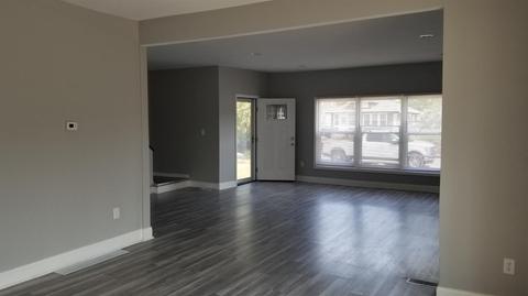 392 Johnson St, Gary, IN 46402 photo 5