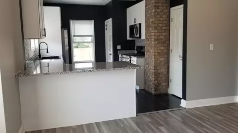 392 Johnson St, Gary, IN 46402 photo 10