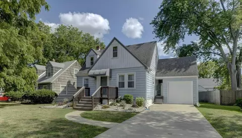 2124 Washington Cir, Munster, IN 46321 photo 24