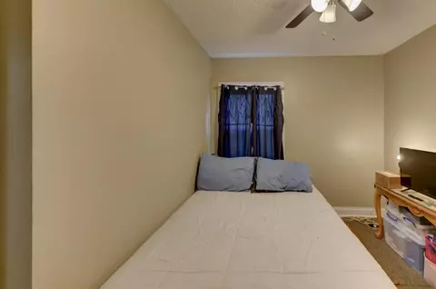 2124 Washington Cir, Munster, IN 46321 photo 9