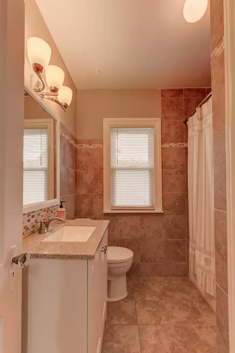 2124 Washington Cir, Munster, IN 46321 photo 14