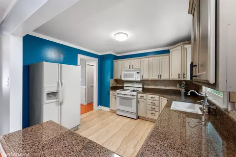 9333 Juniper Ave, Gary, IN 46403 photo 4