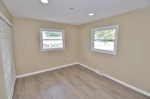 4988 Rhode Island St, Gary, IN 46409 photo 5