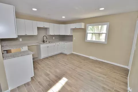 4988 Rhode Island St, Gary, IN 46409 photo 4