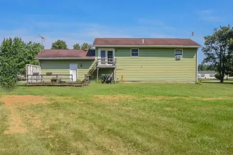 2049 E 1130, De Motte, IN 46310 photo 6