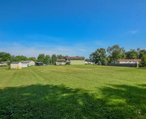 2049 E 1130, De Motte, IN 46310 photo 8