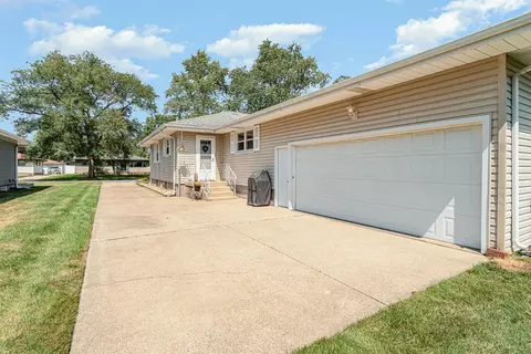 242 Sunset Ln, Munster, IN 46321 photo 20