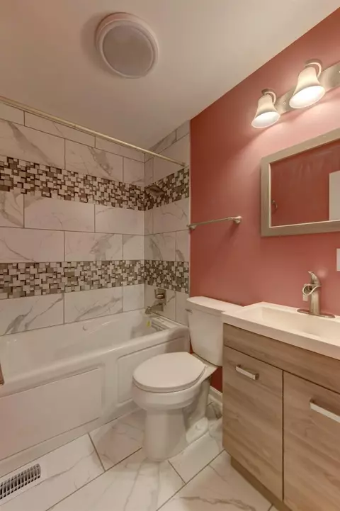 1578 Bigger St, Gary, IN 46404 photo 11