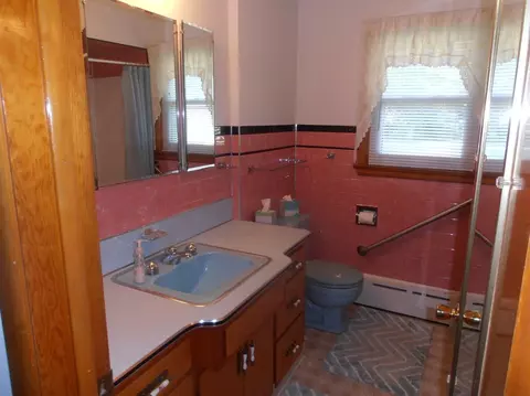 1600 E Main St, Griffith, IN 46319 photo 9
