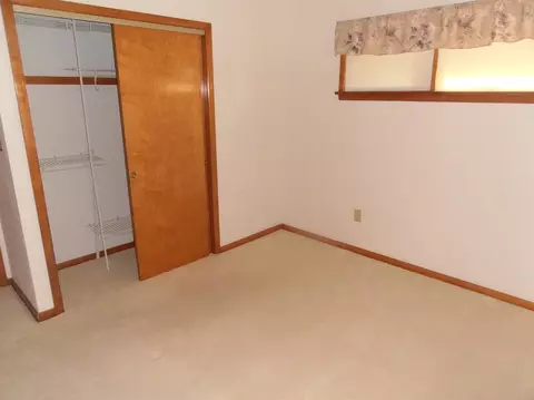 1600 E Main St, Griffith, IN 46319 photo 12