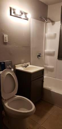 4215 Adams St, Gary, IN 46408 photo 8