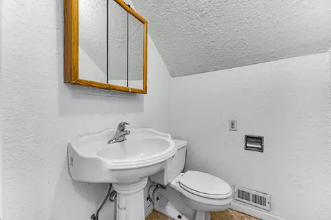 6027 W 7th Ave, Gary, IN 46406 photo 8