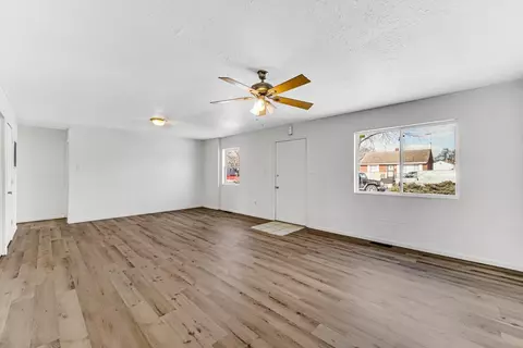 6027 W 7th Ave, Gary, IN 46406 photo 3