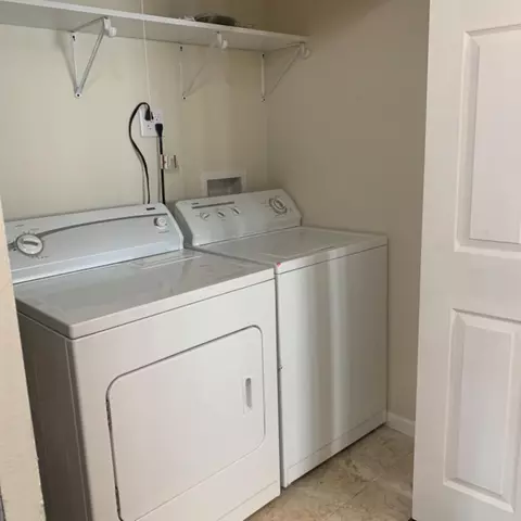 542 S Wayne St, Gary, IN 46403 photo 12