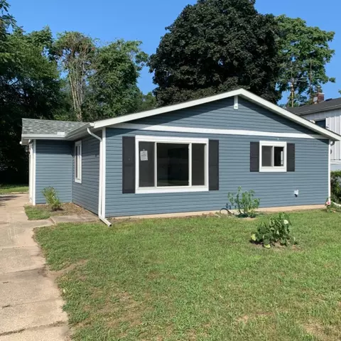 542 S Wayne St, Gary, IN 46403 photo 1
