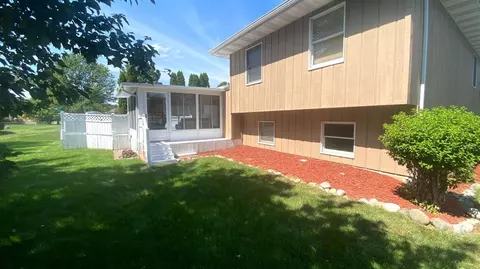 3269 Trailside Pl, Crown Point, IN 46307 photo 4