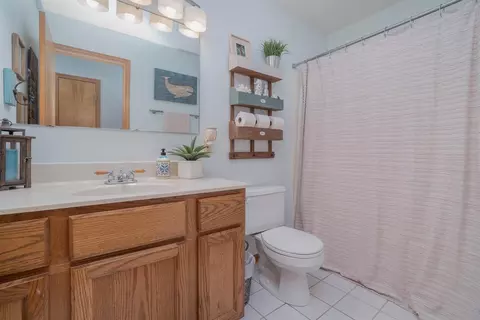 8886 Hamlin Pl, Crown Point, IN 46307 photo 16