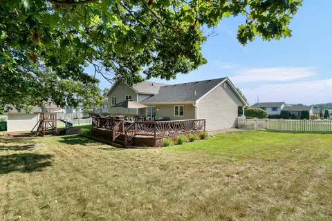8886 Hamlin Pl, Crown Point, IN 46307 photo 25