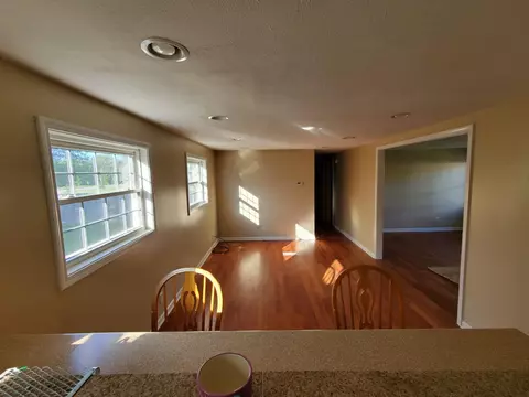 520 Lincoln St, Porter, IN 46304 photo 9