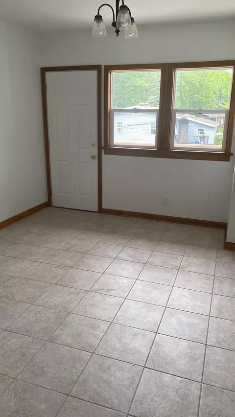 8300 Hickory Ave, Gary, IN 46403 photo 11