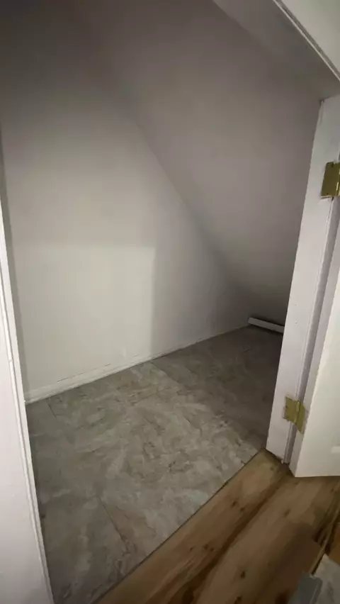 8300 Hickory Ave, Gary, IN 46403 photo 33